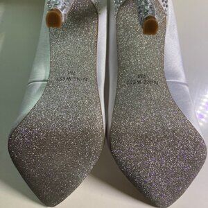 Nine West Brand New White Satin with Rhinestone High Heels in Size 7